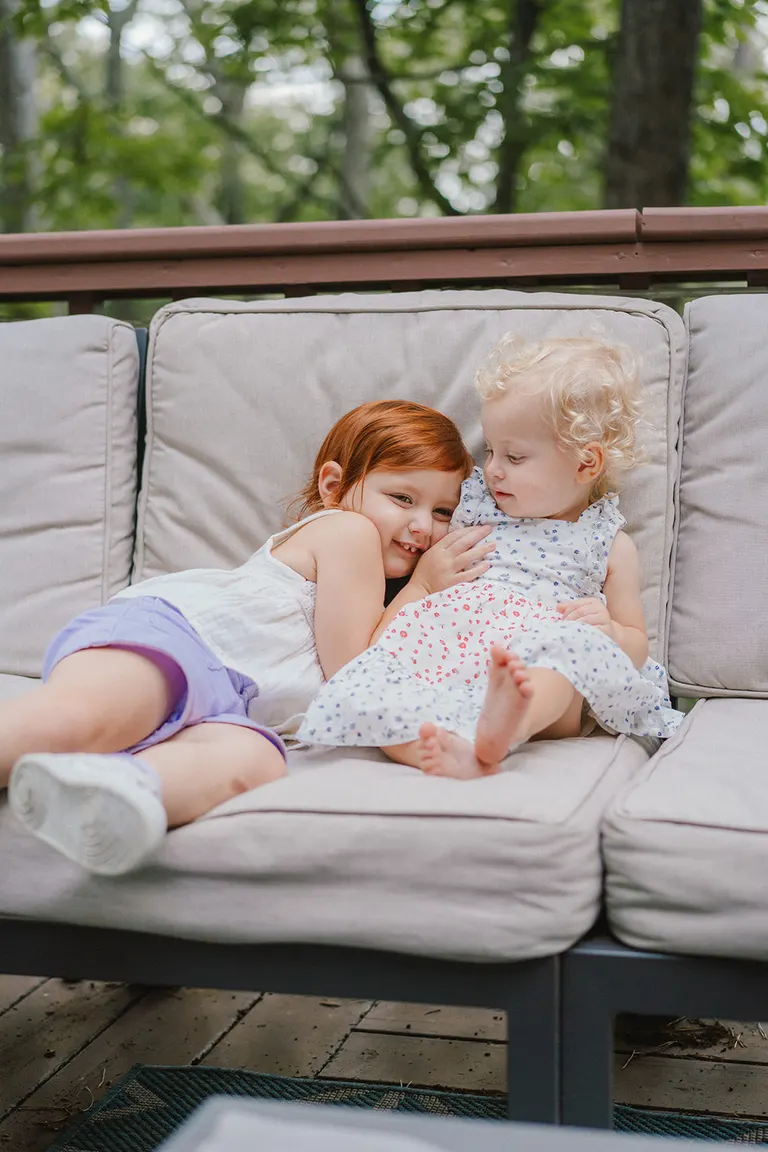 A summer reunion at Wintergreen – and what makes relaxed extended family photos work