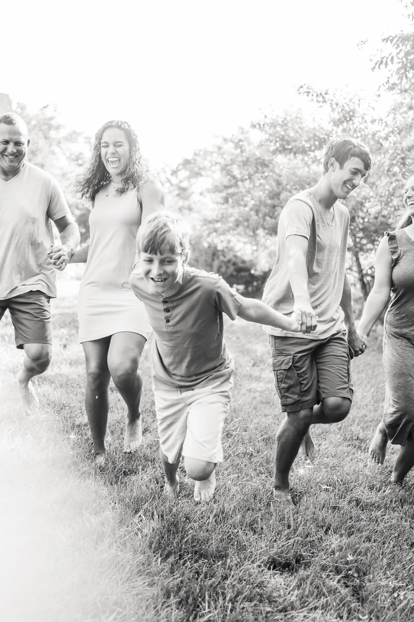 3 fun prompts for outdoor family photos