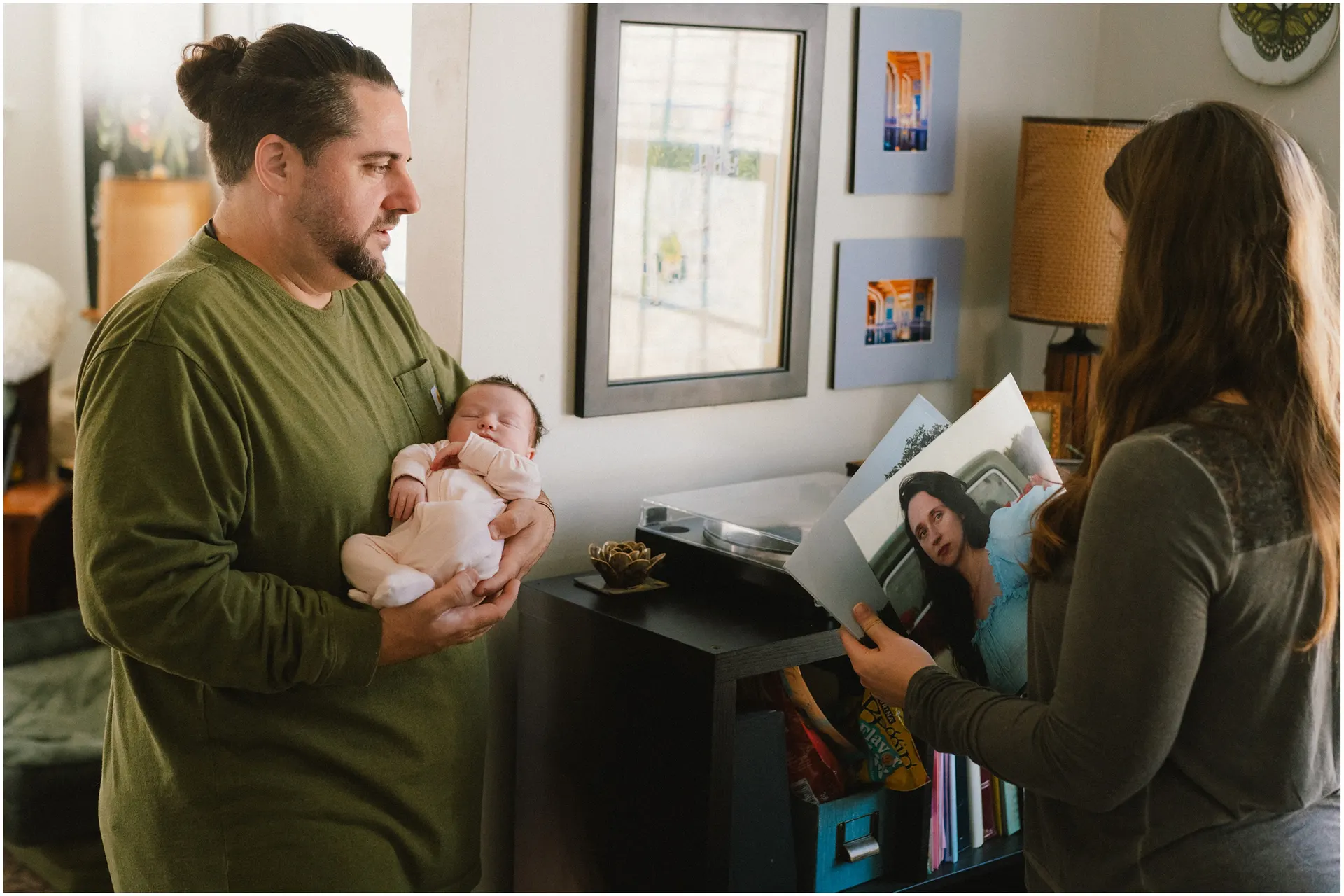 Winter newborn photos in Richmond, VA