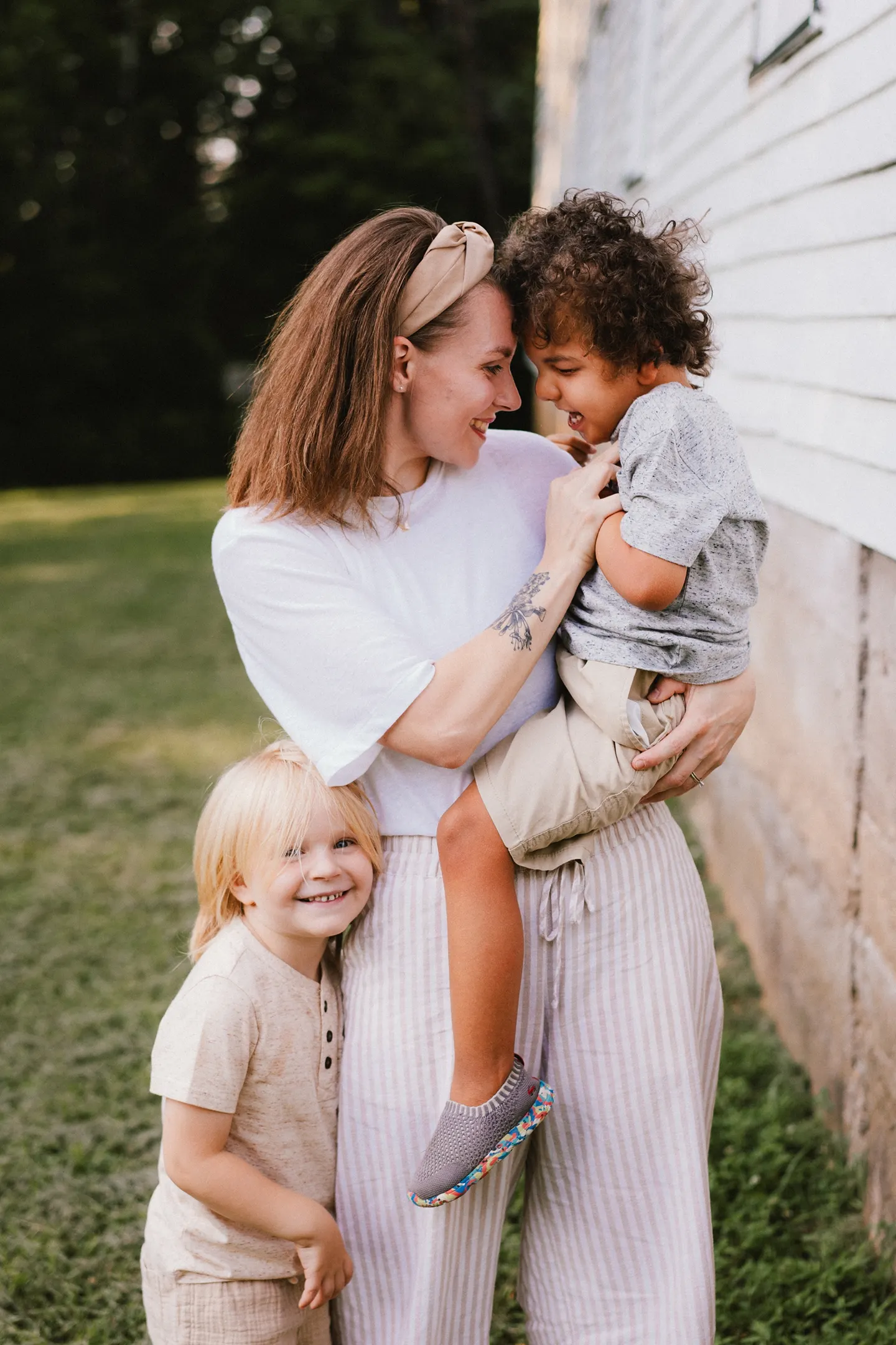 Reasons to love spring family photos
