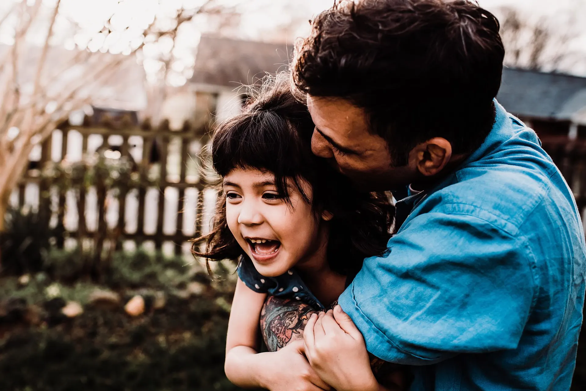 3 fun prompts for outdoor family photos