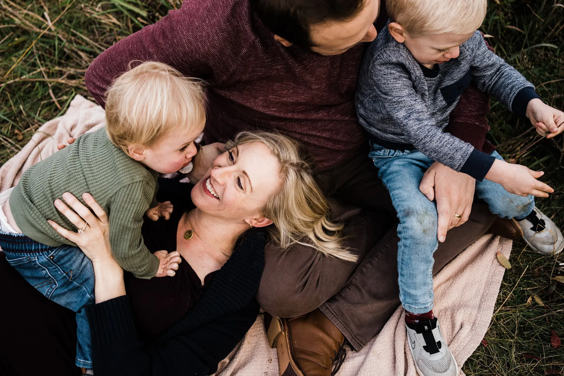 How to feel confident for your family photos
