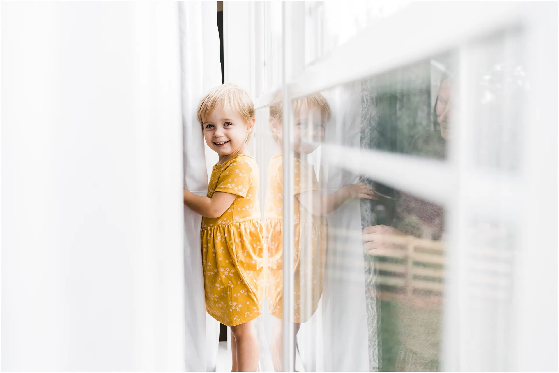 How to photograph families in any home