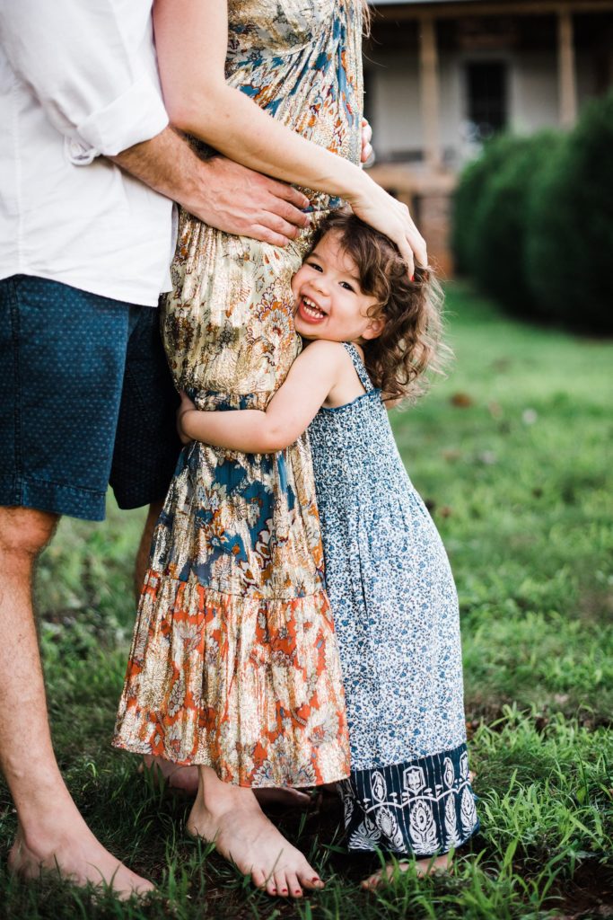 prompts for natural family photos with family of 3