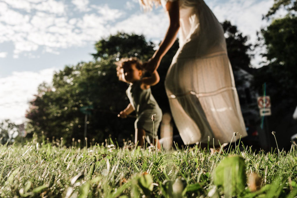 backyard family photos