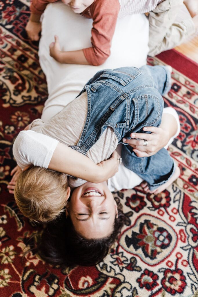 summer family photos at home in Charlottesville, VA