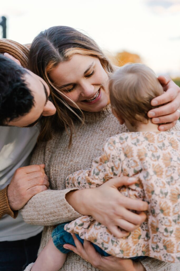 natural fall family photos in Charlottesville, VA