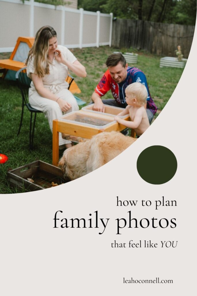 Charlottesville family photos in the backyard