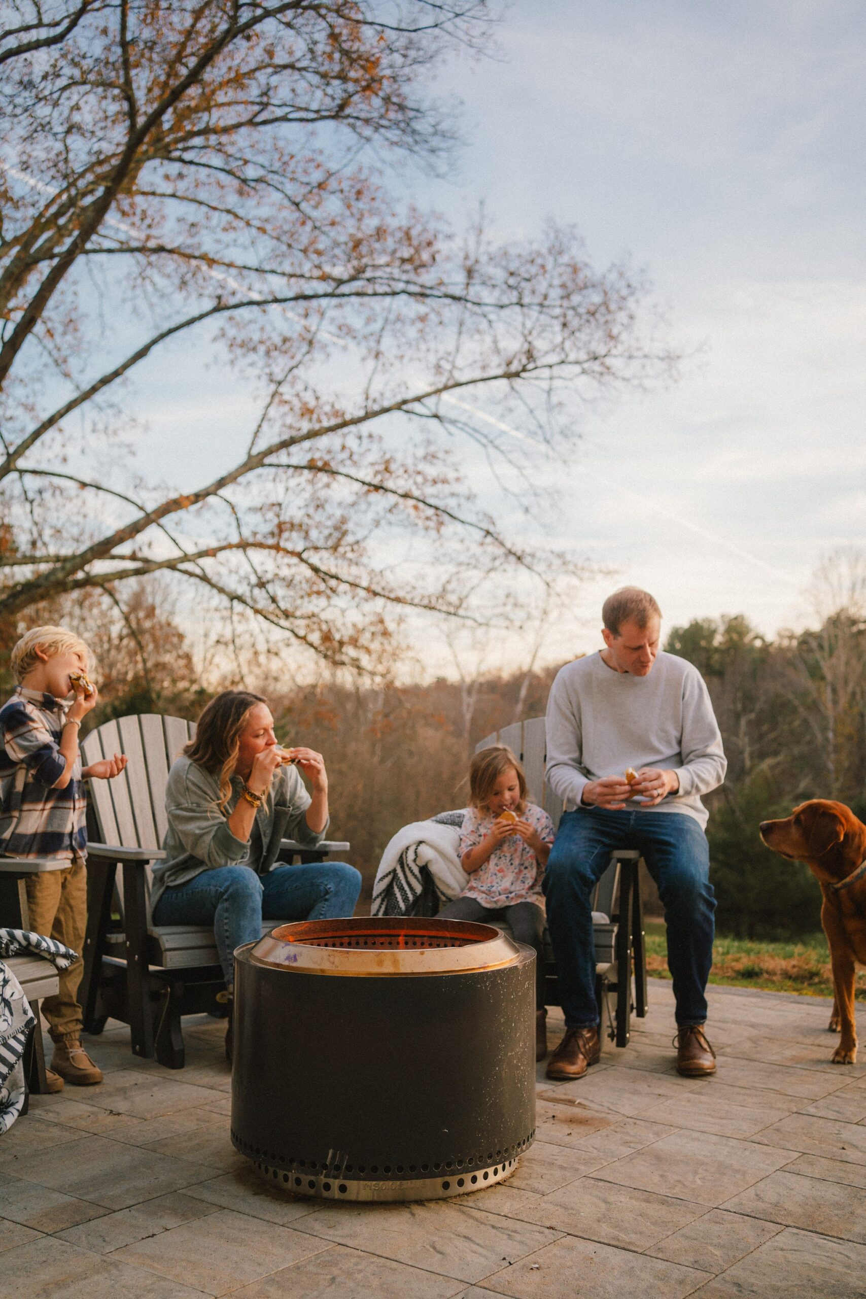 family photos with a bonfire in charlottesville, va