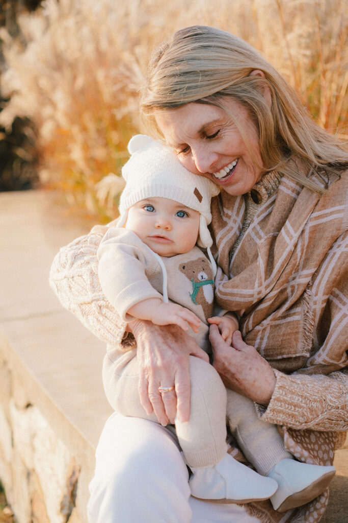 grandmother and grandchild, family photo poses