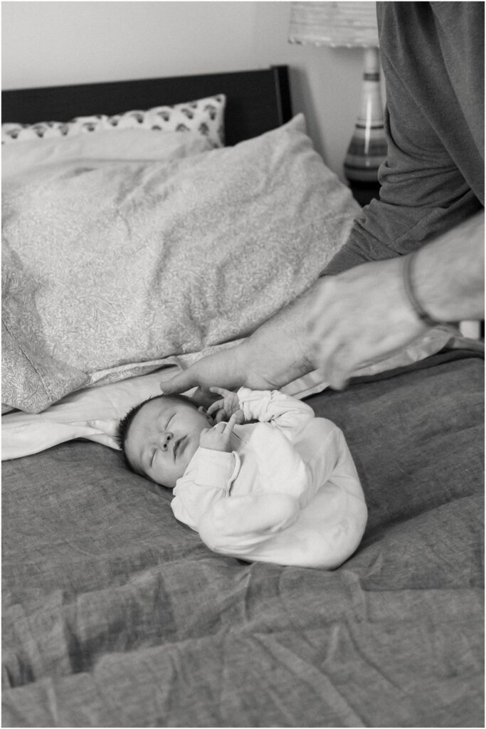 candid, relaxed newborn photos at home in Richmond, VA
